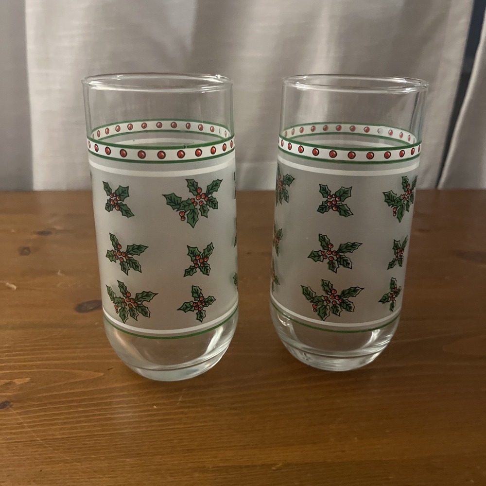 2 Vntg Libby Frosted Holly Ivy Berry Christmas Holiday Glasses Tumblers Drinking